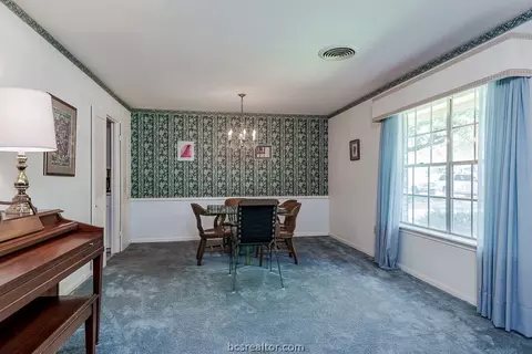 3510 Spring Ln, Bryan, TX 77802 photo 3