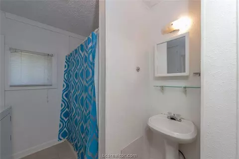 1504 E 28th St, Bryan, TX 77802 photo 16