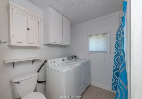 1504 E 28th St, Bryan, TX 77802 photo 17