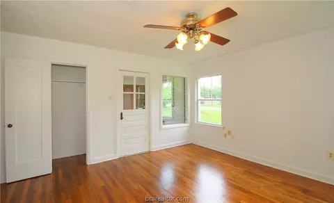 1308 E 30th St, Bryan, TX 77802 photo 9