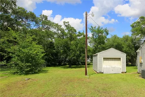 1308 E 30th St, Bryan, TX 77802 photo 21