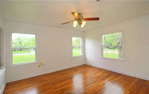 1308 E 30th St, Bryan, TX 77802 photo 8