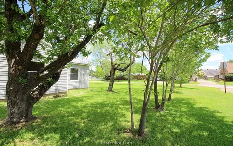 1308 E 30th St, Bryan, TX 77802 photo 16