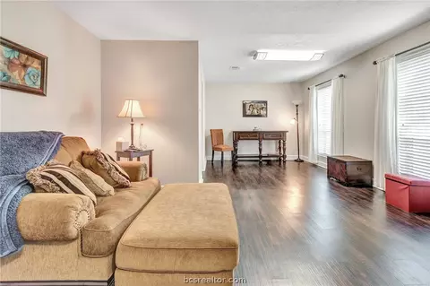 2603 Arbor Dr, Bryan, TX 77802 photo 3