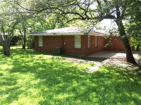 205 Helena St, Bryan, TX 77801 photo 16