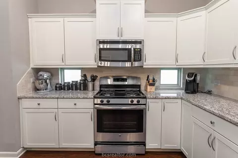 3022 Positano Loop, Bryan, TX 77808 photo 9