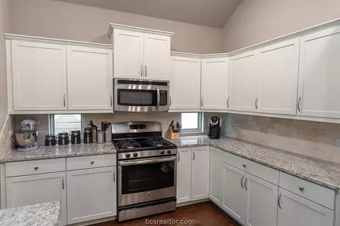 3022 Positano Loop, Bryan, TX 77808 photo 12