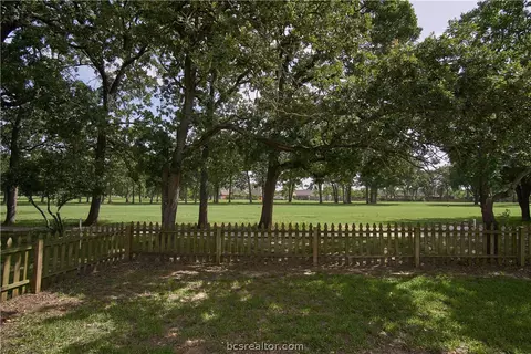 2519 Arbor Dr, Bryan, TX 77802 photo 21