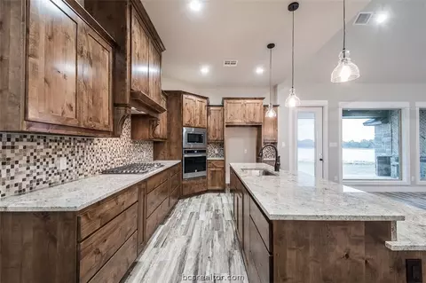 7396 Limestone Ct, Bryan, TX 77808 photo 24