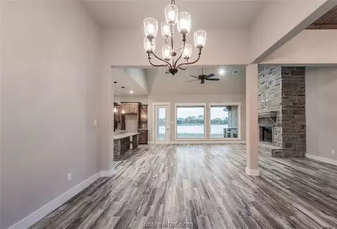 7396 Limestone Ct, Bryan, TX 77808 photo 11