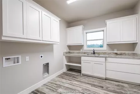 7396 Limestone Ct, Bryan, TX 77808 photo 35