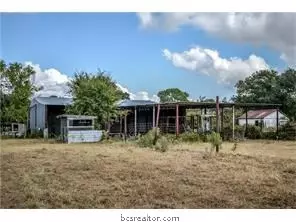1736 Beech St, Calvert, TX 77859 photo 5