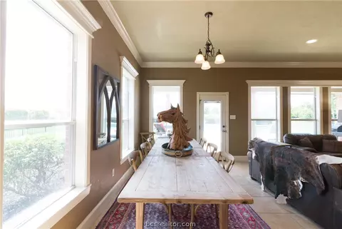 7201 Gemstone Dr, Bryan, TX 77808 photo 10