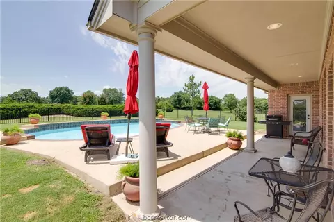 7201 Gemstone Dr, Bryan, TX 77808 photo 25
