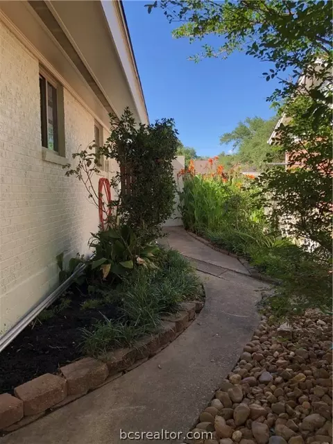 3500 Spring Ln, Bryan, TX 77802 photo 35