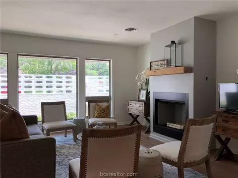 3500 Spring Ln, Bryan, TX 77802 photo 5