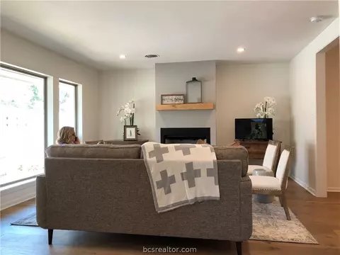 3500 Spring Ln, Bryan, TX 77802 photo 4