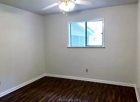 2109 Pantera Dr, Bryan, TX 77807 photo 11