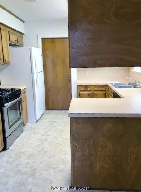 2109 Pantera Dr, Bryan, TX 77807 photo 5