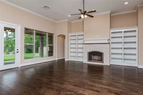 2101 Cids Ln, Bryan, TX 77807 photo 7