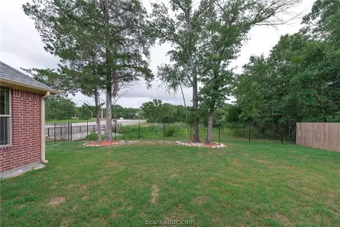 2101 Cids Ln, Bryan, TX 77807 photo 23