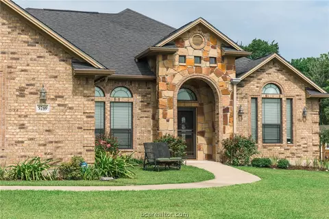 5789 Wilcox Ln, Bryan, TX 77808 photo 3