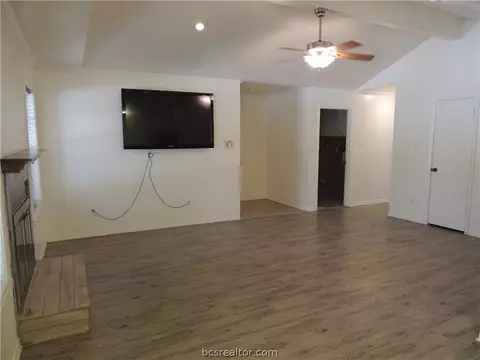4717 Brompton Ln, Bryan, TX 77802 photo 13