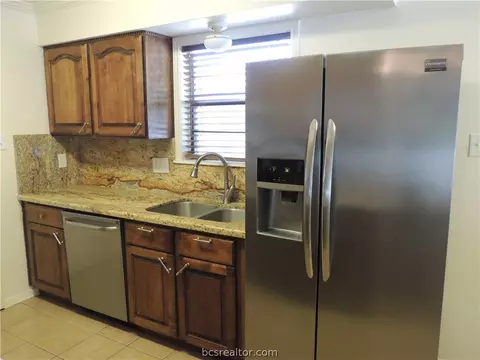 4717 Brompton Ln, Bryan, TX 77802 photo 18