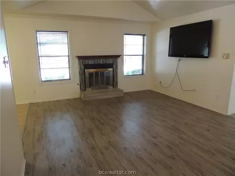 4717 Brompton Ln, Bryan, TX 77802 photo 12