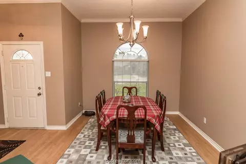 4604 Kensington Rd, Bryan, TX 77802 photo 13
