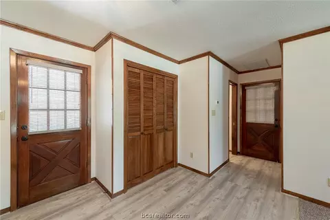 4300 Apache Ct, Bryan, TX 77802 photo 17