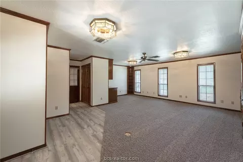 4300 Apache Ct, Bryan, TX 77802 photo 20