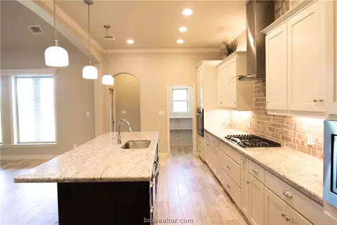 3208 Ashville, Bryan, TX 77808 photo 9