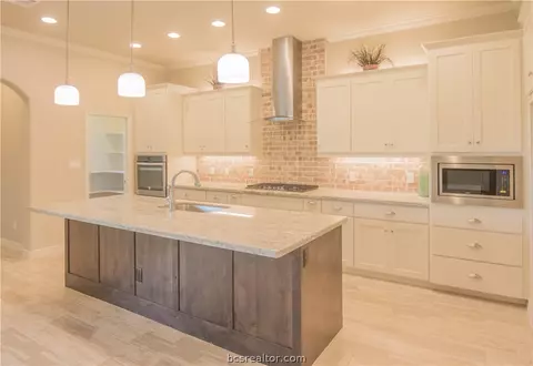 3208 Ashville, Bryan, TX 77808 photo 8