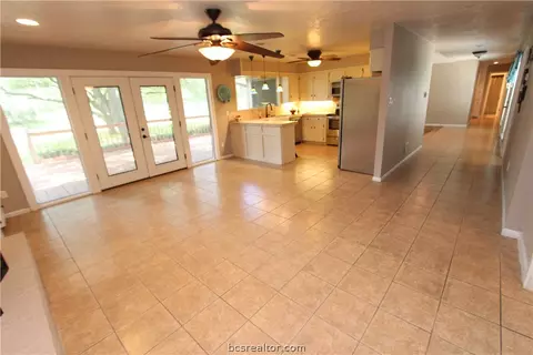 2701 Arbor Dr, Bryan, TX 77802 photo 7