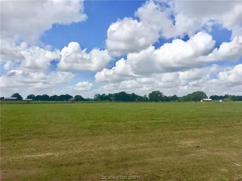 7066 Shirley Rd, Bryan, TX 77808 photo 1