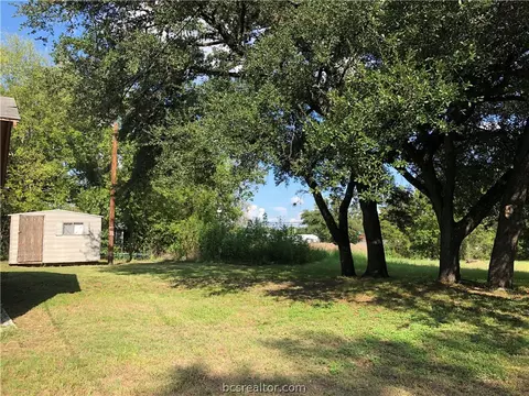 1214 Bruce St, Bryan, TX 77803 photo 22