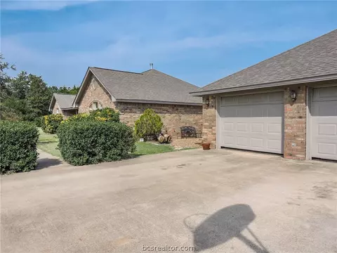 4551 Andert Rd, Bryan, TX 77808 photo 6