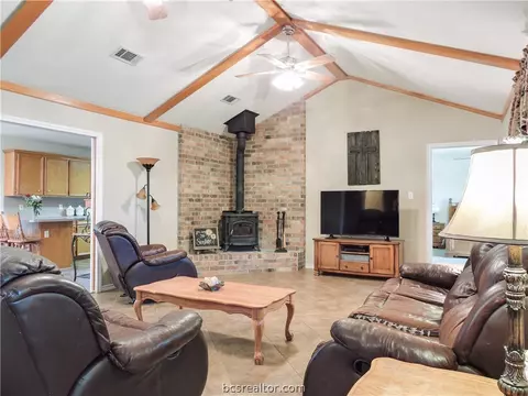 4551 Andert Rd, Bryan, TX 77808 photo 8