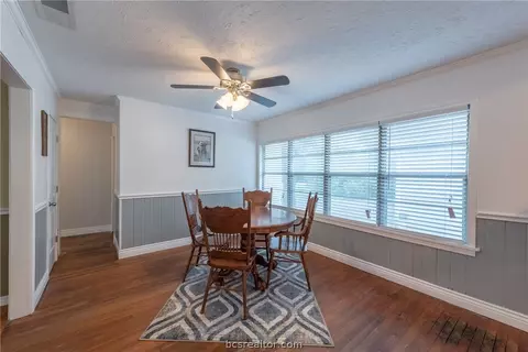 1628 Oakview St, Bryan, TX 77802 photo 14
