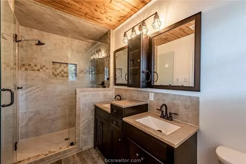 1628 Oakview St, Bryan, TX 77802 photo 10