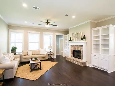 3017 Embers Loop, Bryan, TX 77808 photo 3