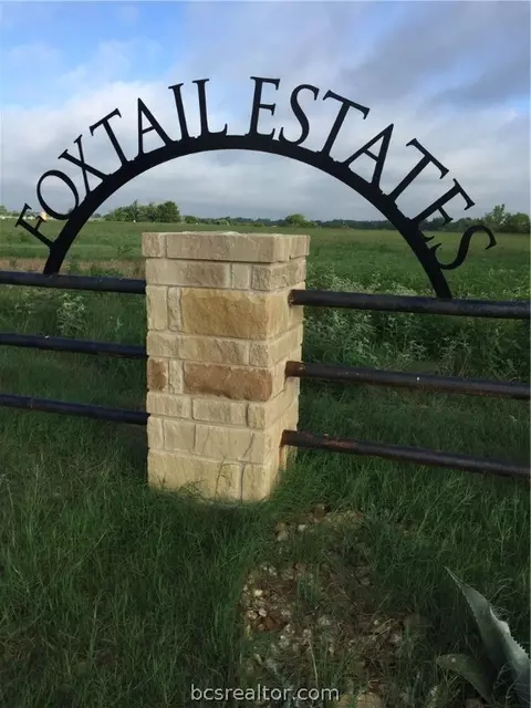 4285 Foxtail Ct, Bryan, TX 77808 photo 1