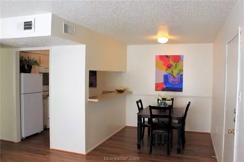 500 E 31st St, Bryan, TX 77803 photo 11