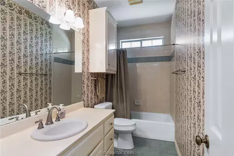 4708 Williamsburg Dr, Bryan, TX 77802 photo 15