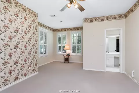 4708 Williamsburg Dr, Bryan, TX 77802 photo 17