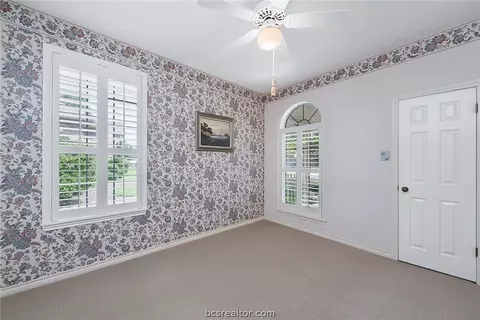 4708 Williamsburg Dr, Bryan, TX 77802 photo 22