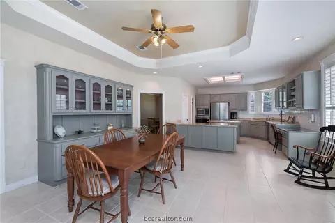 4708 Williamsburg Dr, Bryan, TX 77802 photo 7