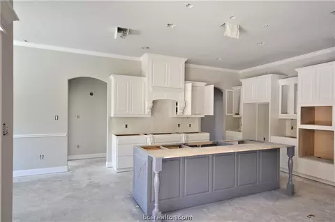 3004 Embers Loop, Bryan, TX 77808 photo 4