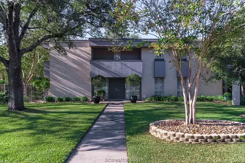 3403 Parkway Ter, Bryan, TX 77802 photo 1